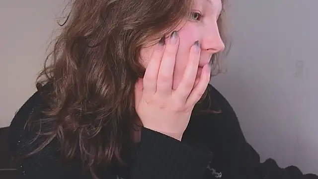 lea_belle_'s cam snapshot