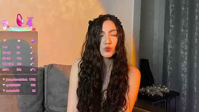 Mulan_Lo's cam snapshot