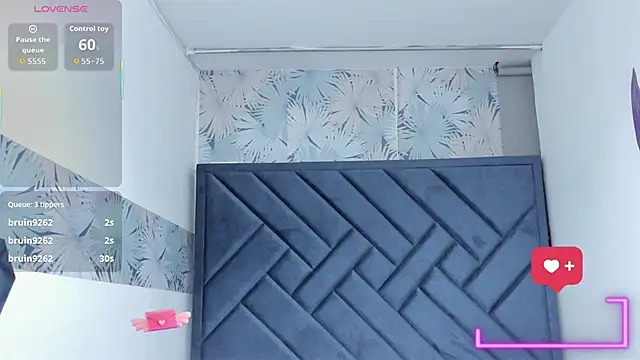 Kiara_Fox__'s cam snapshot