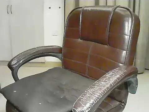 short_girl_'s cam snapshot