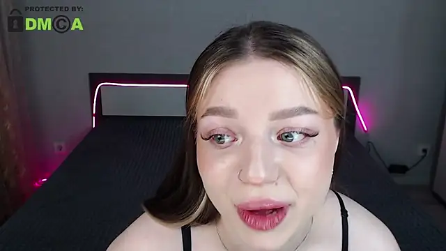 RonnieMilles's cam snapshot