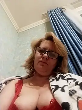 Forest-Lady's cam snapshot