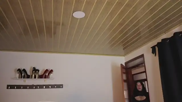 Renaxi_Smith's cam snapshot