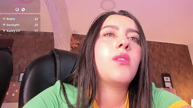 Hilarin__'s cam snapshot