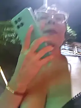 Mia-funny20's cam snapshot