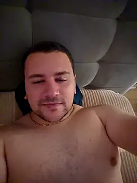 KarlosCarutox live sex cam