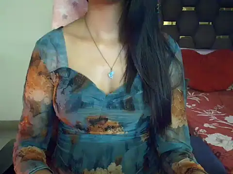 CUTE_princess_143's cam snapshot