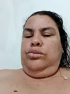 yaneth_'s cam snapshot