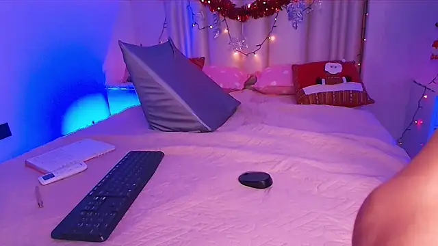 alanarose18's cam snapshot