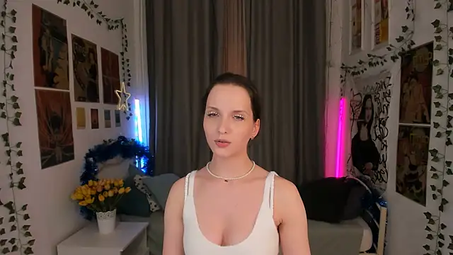 Ariadna_Shy live sex cam