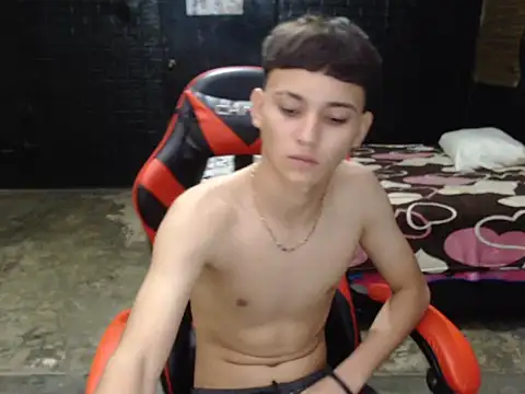 Artursmith live sex cam