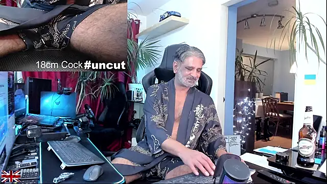 OnlineBossUK live sex cam