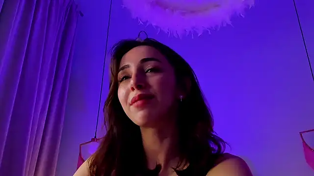 ElsaYoung live sex cam