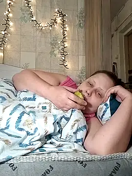 Tupo070481 live sex cam