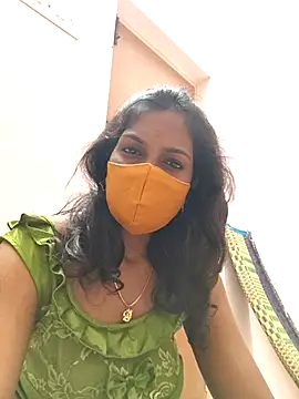 Honey_rosetamil's cam snapshot