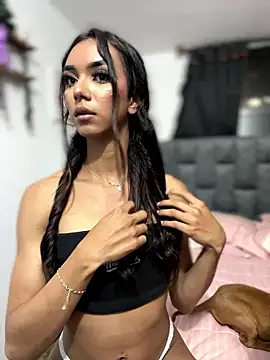 Nikol_Rang__ live sex cam