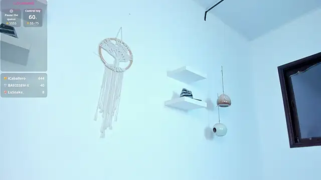 emily_yeon's cam snapshot