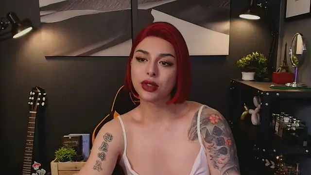 LetisiaRocks live sex cam