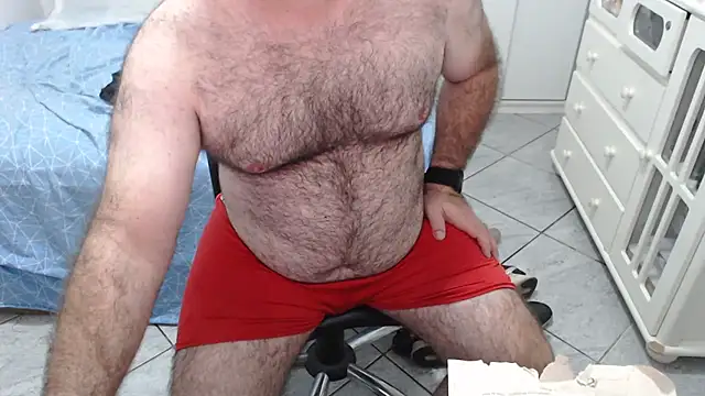 MysterBearMG live sex cam