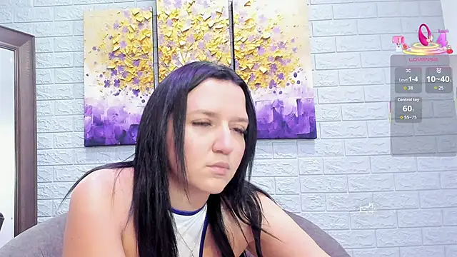 _EmilyJireh_'s cam snapshot