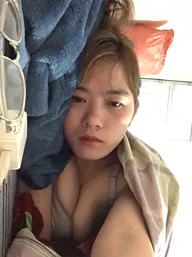 Maymay97's cam snapshot