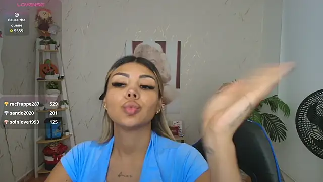 SALOOMEE__'s cam snapshot