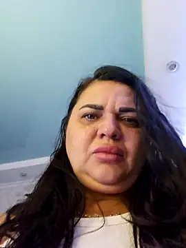 littleRikka live sex cam