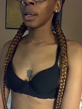 Jasmine_FullsShine's cam snapshot