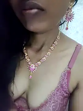 Gautami-telugu's cam snapshot