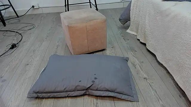 isa_lancaster live sex cam