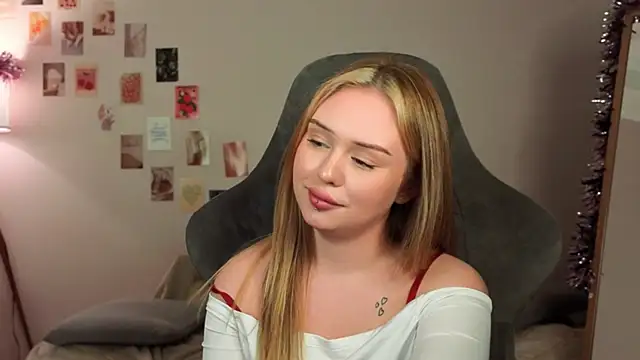 betterdayswithme's cam snapshot