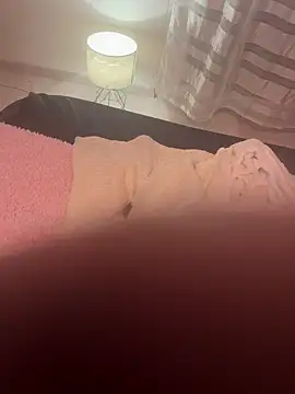 Joanachupa's cam snapshot