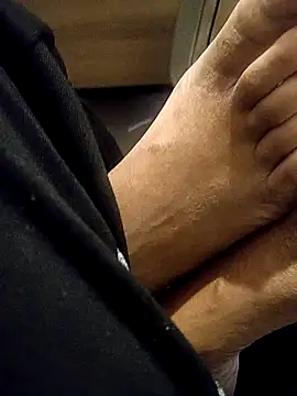 Julie9toma's cam snapshot