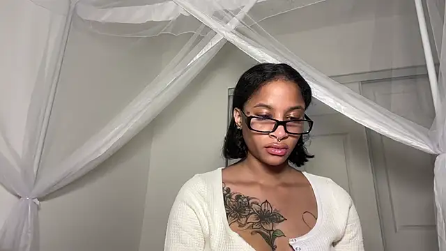 shandiloveslemonss live sex cam