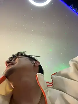 strongboy_ live sex cam