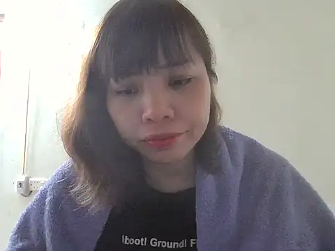 Angela-Eira's cam snapshot