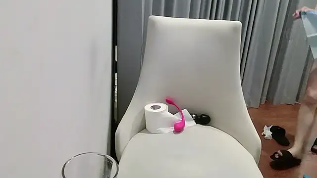 Ami_Chan22's cam snapshot