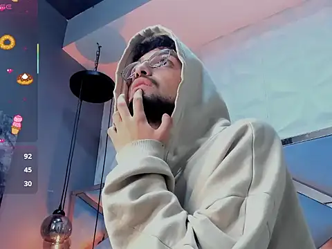 JonnyGreey's cam snapshot