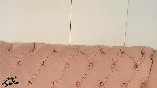 julieta_aguilar1 live sex cam