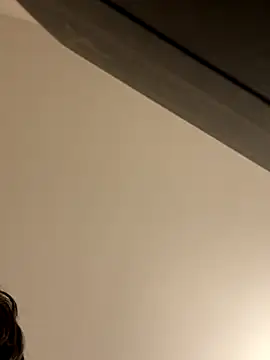 Hothungboy1 live sex cam