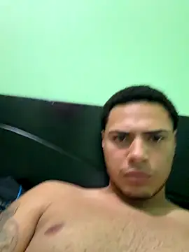 creampie2u's cam snapshot