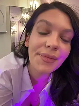 ClaraPasssion's cam snapshot