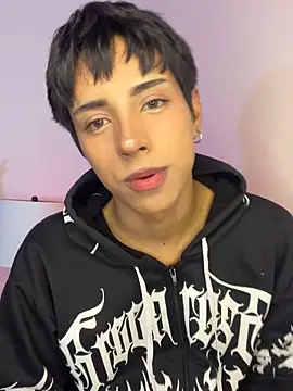 EstivenSallas2's cam snapshot