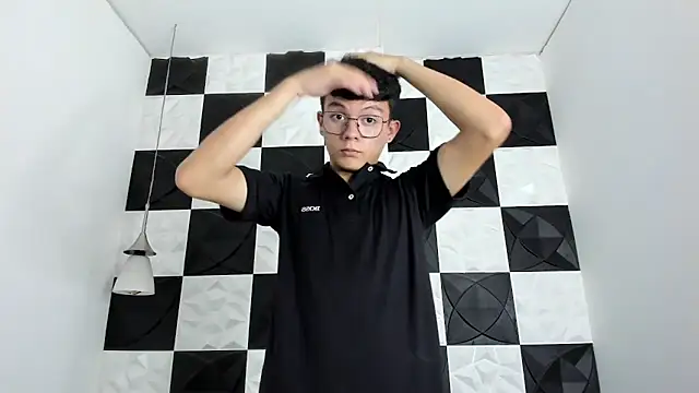 AndyFame1's cam snapshot