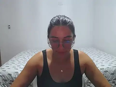 SweetFire_69's cam snapshot