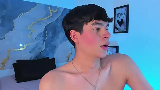 Isaac_Kurtt's cam snapshot