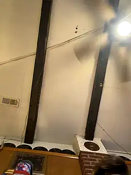 luke42092's cam snapshot