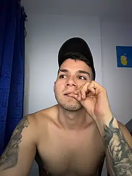 BooyHott_'s cam snapshot