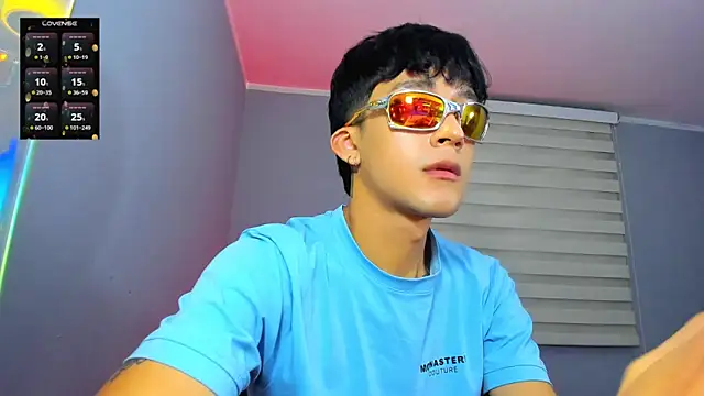 tom_Howard's cam snapshot