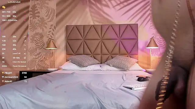 Scarleett_22 live sex cam